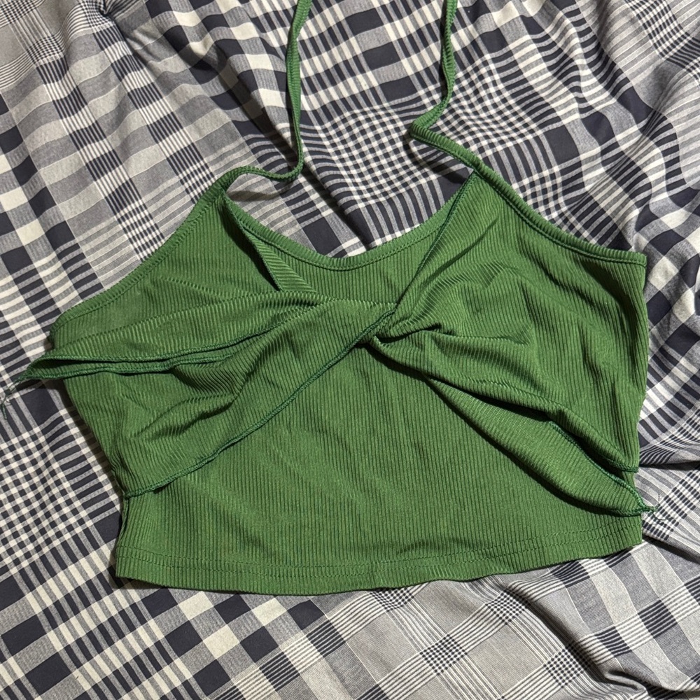 SHEIN Green Ribbed Crop Top